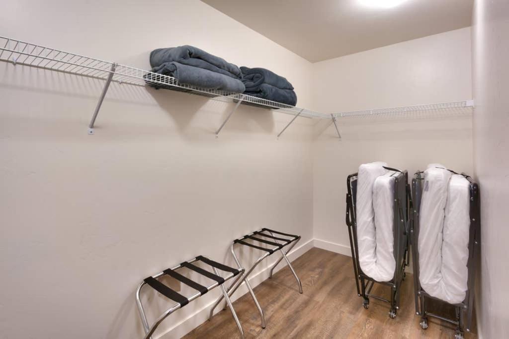 6H Spacious Redcliff Condo, Pool & Hot Tub Moab Bagian luar foto