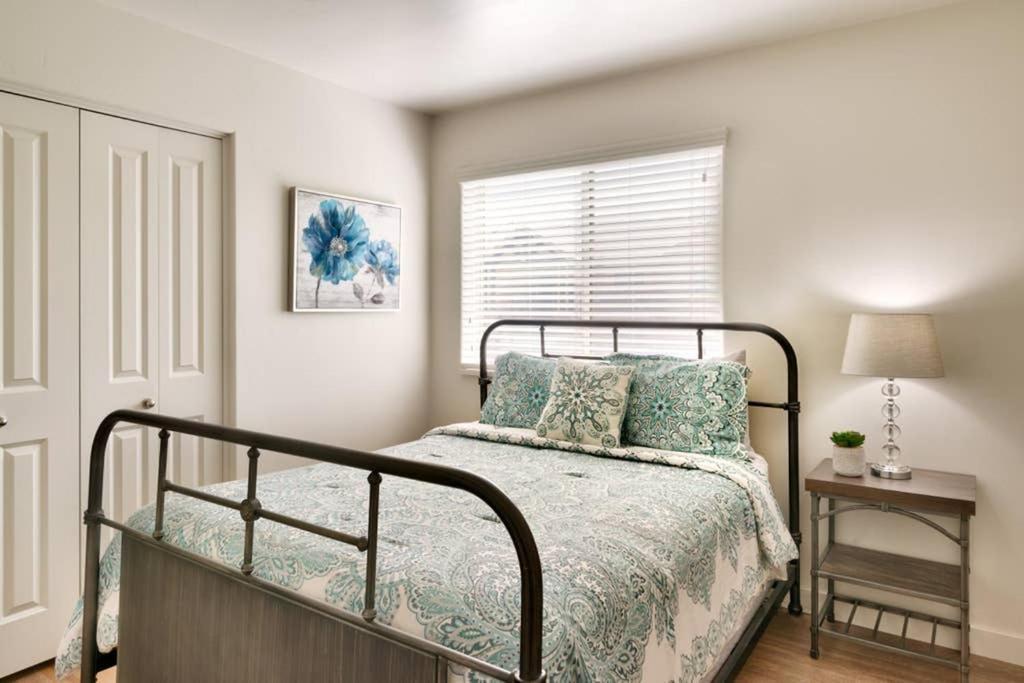6H Spacious Redcliff Condo, Pool & Hot Tub Moab Bagian luar foto
